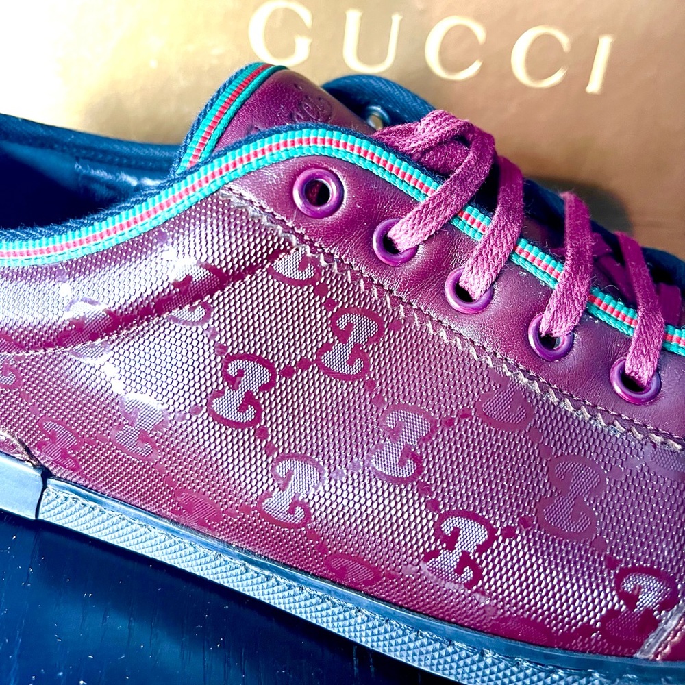LOW TOP GUCCI SNEAKER